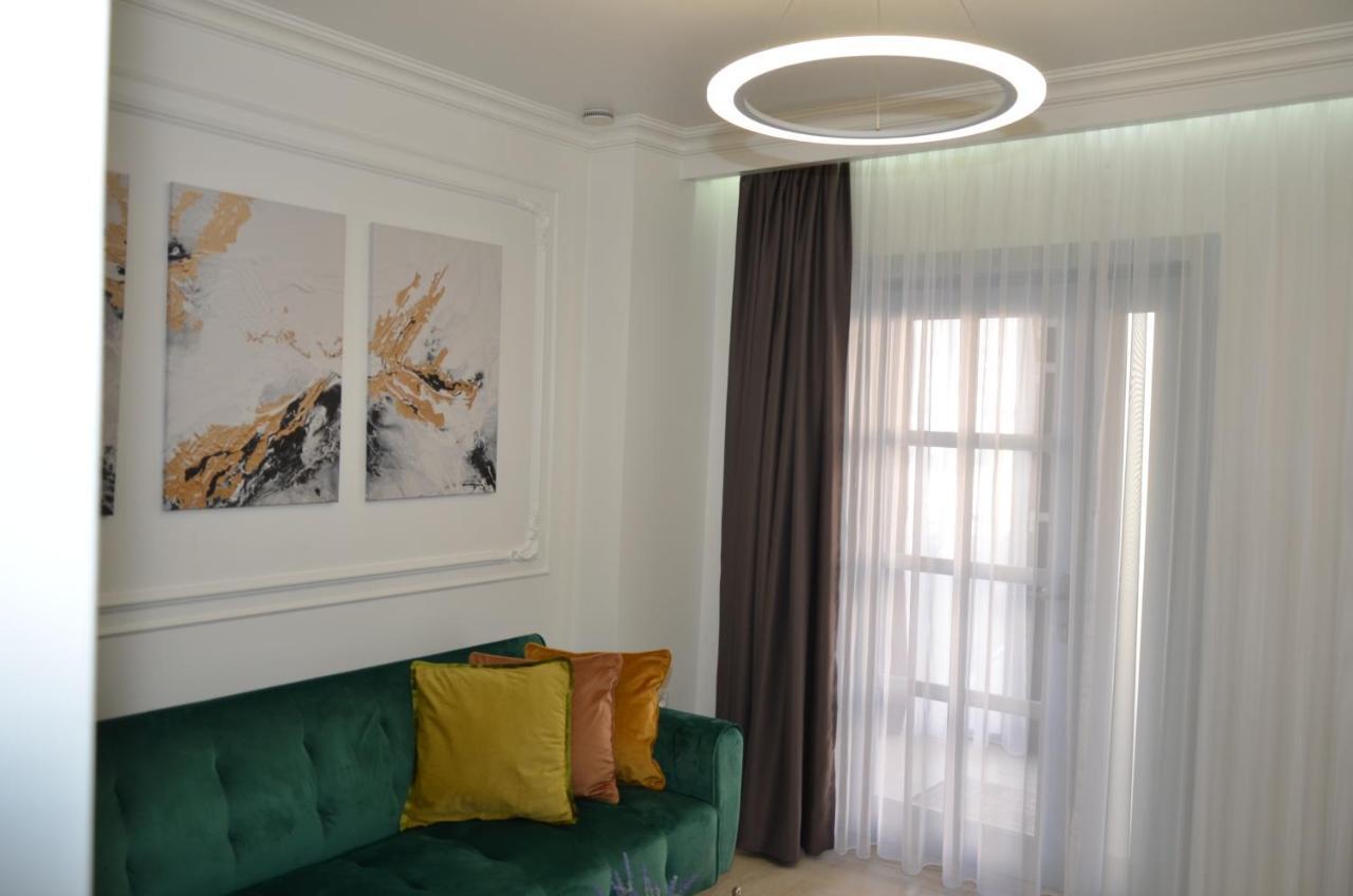Luxury City Studios Curtea de Argeş 外观 照片
