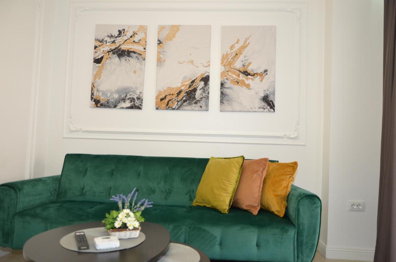 Luxury City Studios Curtea de Argeş 外观 照片